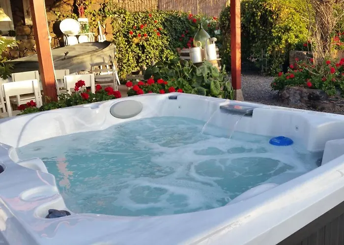 בית נופש Casa Jacinta Con Jacuzzi אדחה